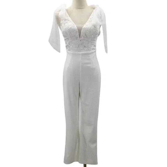LULU'S XL White Dignified Beauty Mesh Embroidered Tie-Strap Jumpsuit NEW B137